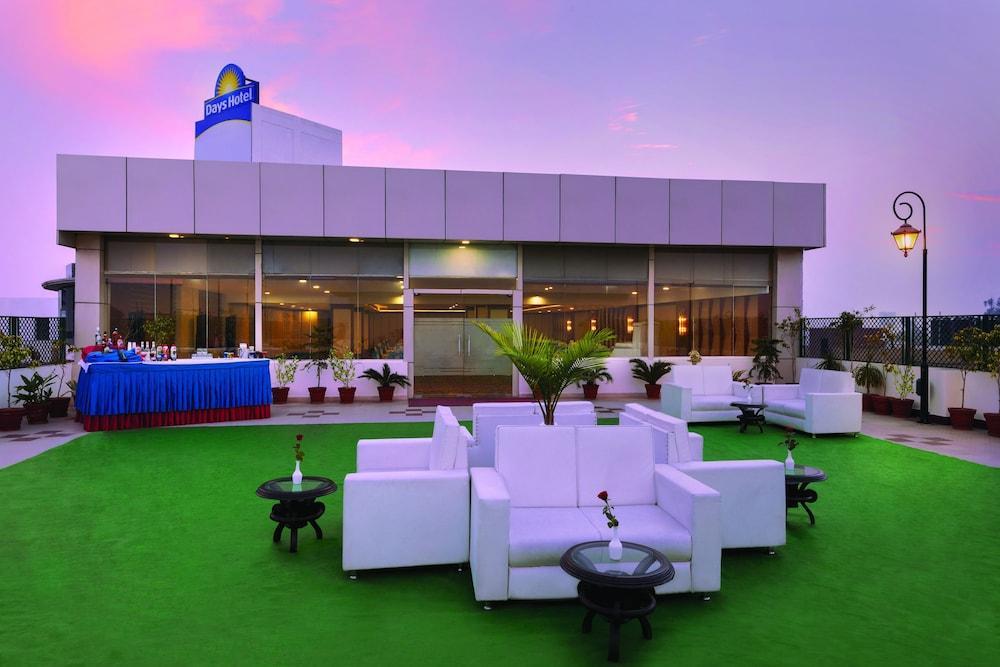 Days Hotel By Wyndham, Jalandhar Ngoại thất bức ảnh