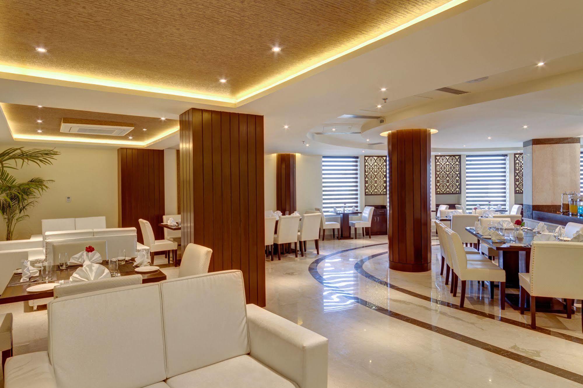 Days Hotel By Wyndham, Jalandhar Ngoại thất bức ảnh