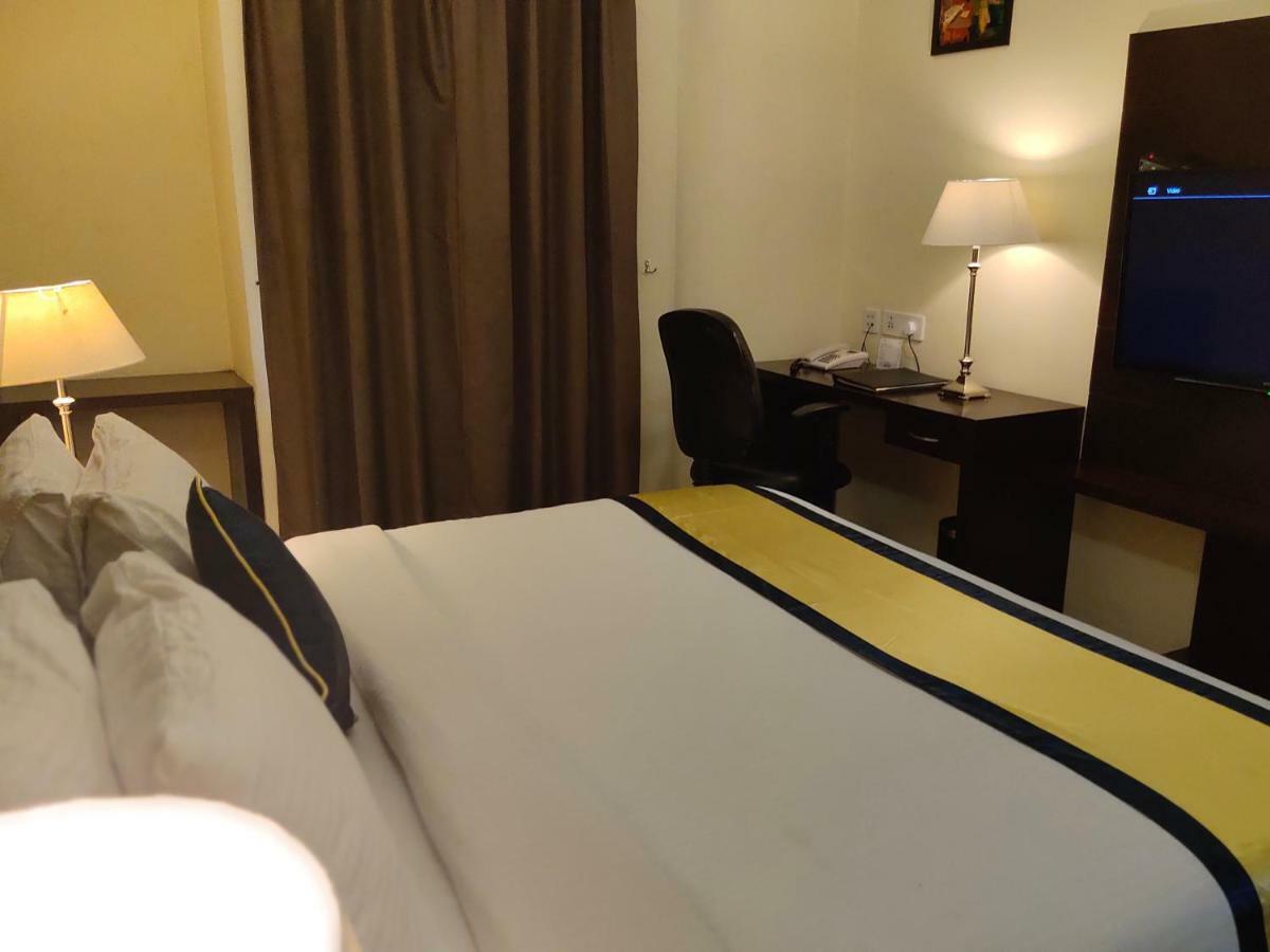 Days Hotel By Wyndham, Jalandhar Ngoại thất bức ảnh